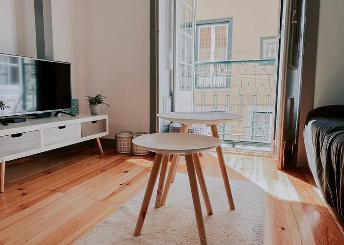 Apartamento Elevador Da Bica By Spoton *